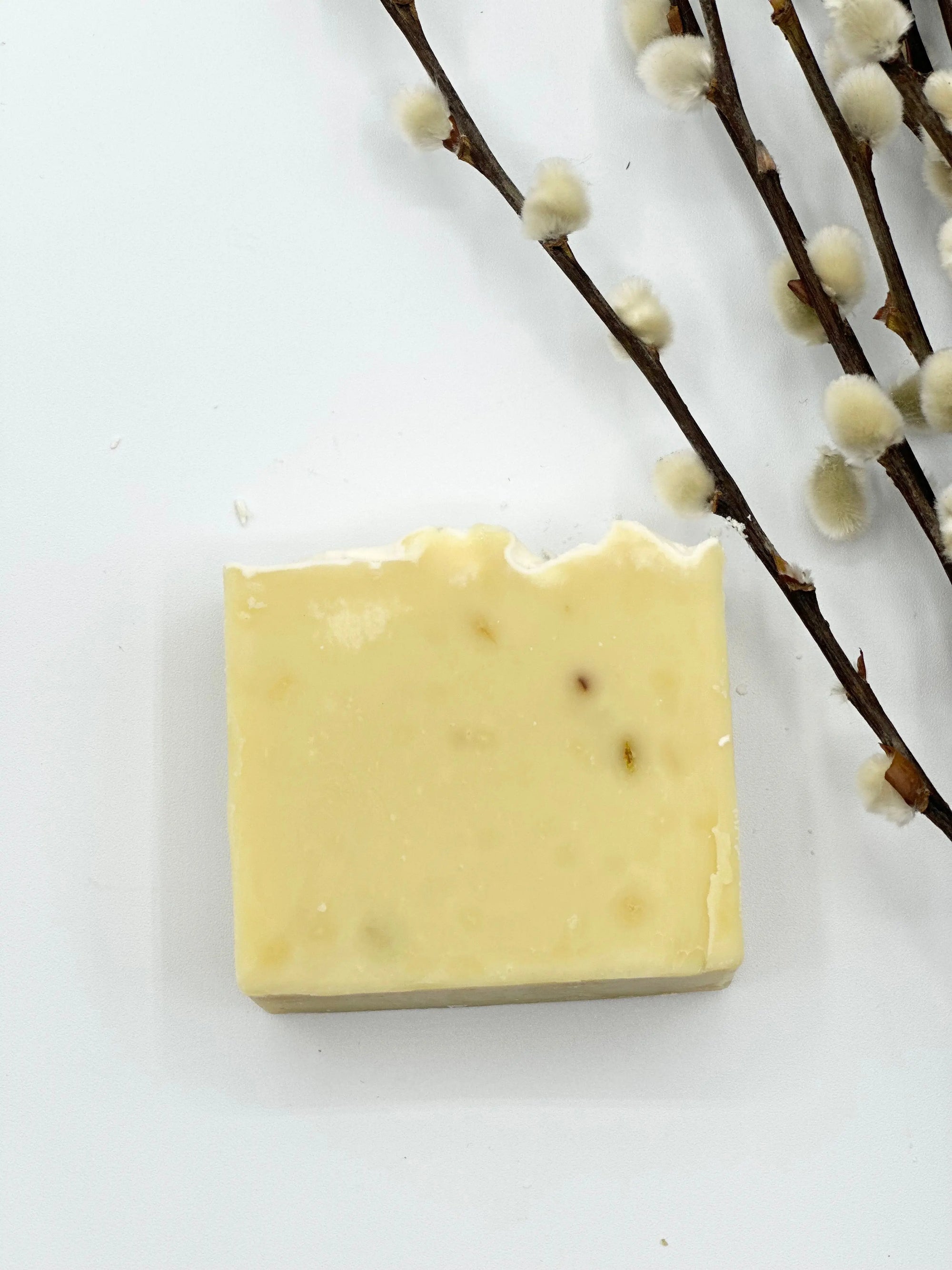 Aloe & Lavender Bar - Asili's Boutique